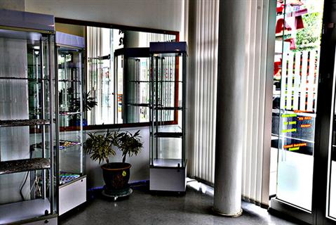 JAVAD Piercingstudio Kaiserslautern professioneller Piercer und T�towierer